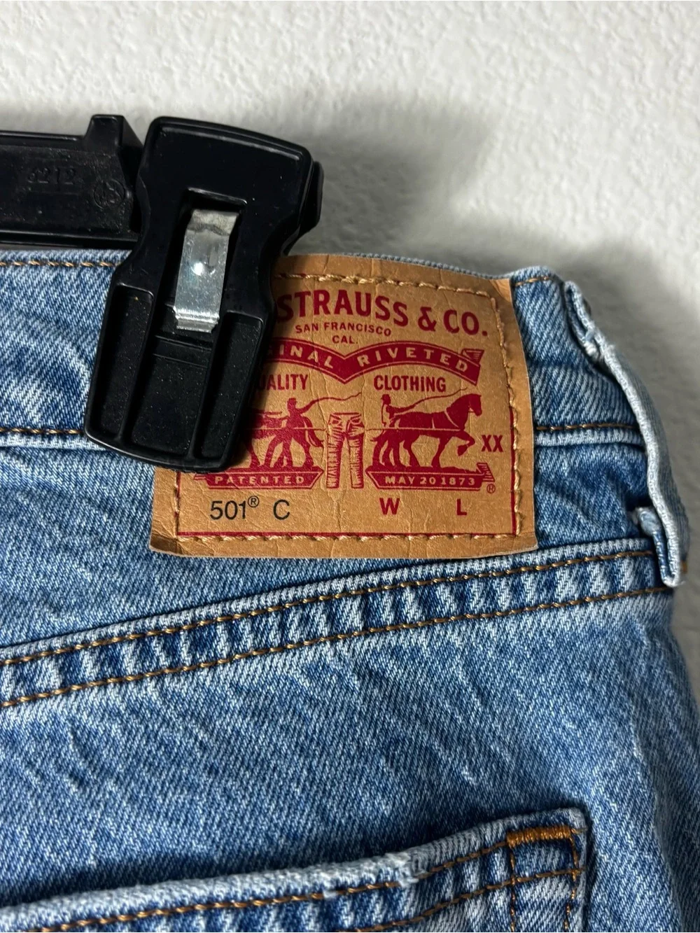 Levi’s 501 Curve Straight Leg Jeans Women’s W30 L30 Medium Wash